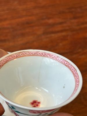 Quatre tasses et soucoupes en porcelaine de Chine famille rose et rouge de fer, Yongzheng/Qianlong — photo 27