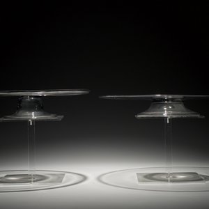 Quatre tazzas aux piedouches courtes en verre, Angleterre, 19ème — photo 5