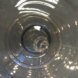 Quatre tazzas aux piedouches courtes en verre, Angleterre, 19ème — photo 9