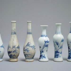 Quatre vases du Hatcher cargo en porcelaine de Chine bleu et blanc, époque Transition — photo 4