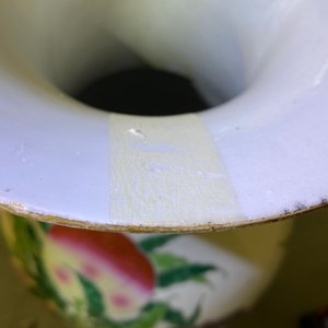 Quatre vases en porcelaine de Chine famille rose, 19/20ème — photo 18