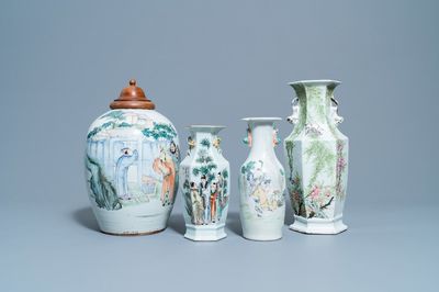 Quatre vases en porcelaine de Chine qianjiang cai, 19/20ème