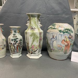 Quatre vases en porcelaine de Chine qianjiang cai, 19/20ème — photo 9