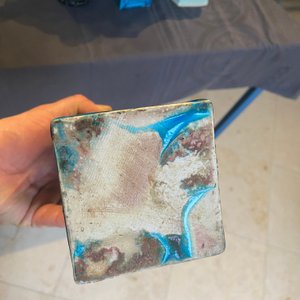 Quatre vases en porcelaine de Chine turquoise monochrome et un en céladon, 19/20ème — photo 12