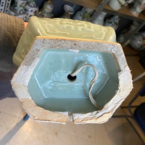 Quatre vases en porcelaine de Chine turquoise monochrome et un en céladon, 19/20ème — photo 13