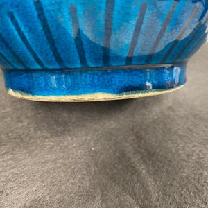 Quatre vases en porcelaine de Chine turquoise monochrome et un en céladon, 19/20ème — photo 31