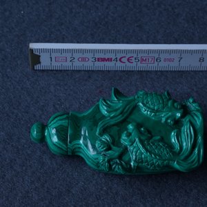 Quinze tabatières en jade, agate, malachite et autres pierres, 18/20ème — photo 13