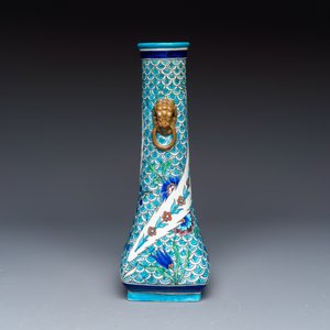 A fine Minton Iznik-style vase with lion-mask handles — 照片 5