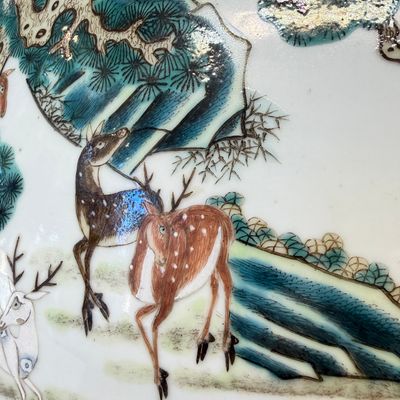 A large Chinese famille rose '100 deer' 'hu' vase — photo 12