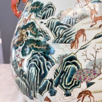 A large Chinese famille rose '100 deer' 'hu' vase — photo 20