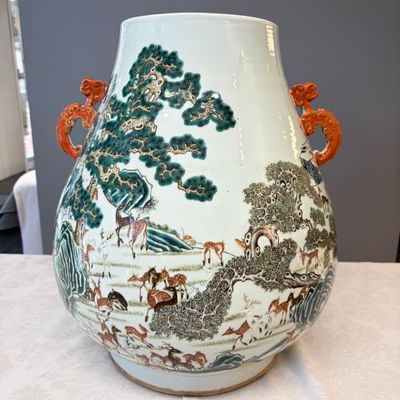 A large Chinese famille rose '100 deer' 'hu' vase — photo 1