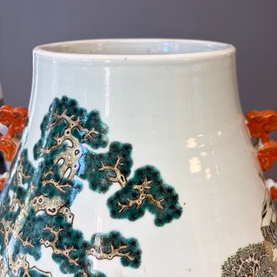 A large Chinese famille rose '100 deer' 'hu' vase — photo 2