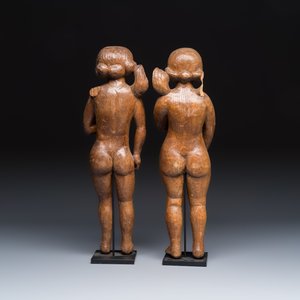 A pair of carved wooden figures of winged angels — photo 4