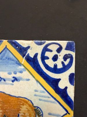 A rare Dutch Delft maiolica 'diamond' tile with a leopard — foto 5
