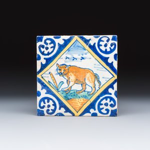 A rare Dutch Delft maiolica 'diamond' tile with a leopard — foto 1