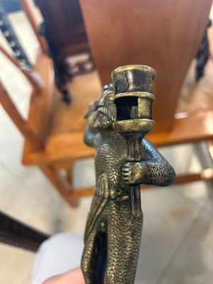 Rare bougeoir de type 'homme sauvage' en bronze, Flandre ou Allemagne, 15/16ème — photo 5