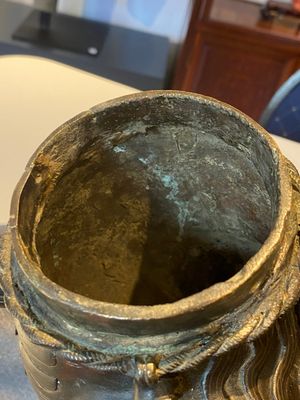 Rare brûle-parfum en forme de lion en bronze incrusté, Chine, Ming — photo 23