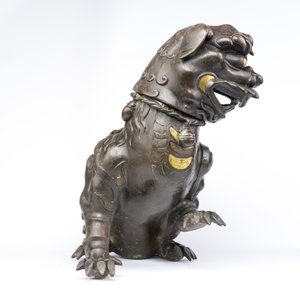 Rare brûle-parfum en forme de lion en bronze incrusté, Chine, Ming — photo 6