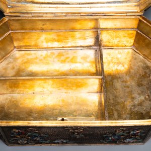 Rare coffret impérial en filigrane d'argent doré et émaillé incrusté de pierres précieuses, Chine, Qianlong — photo 11