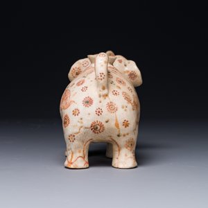 Rare cruche en grès peint polychrome en forme d'éléphant, Vietnam, dynastie Lê, 16ème — photo 3