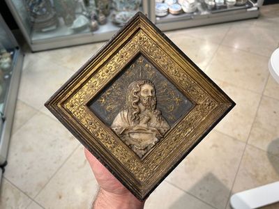 Rare paire de reliefs en albâtre de Malines figurant des portraits, signés Tobias Tissenaken, fin du 16ème — photo 28