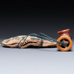 Rare pipe à opium en porcelaine de Chine aux sujets narratifs, 19ème — photo 8