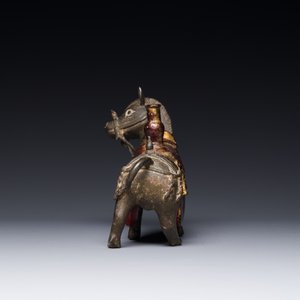 Rare porte-encens en bronze partiellement laqué et doré en forme de cheval, Chine, Yuan/début Ming — photo 3