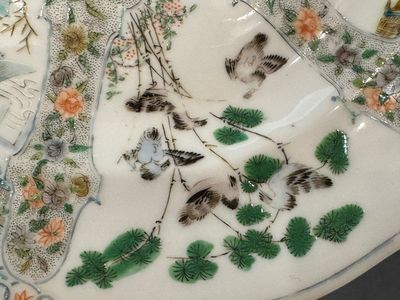 Rare service en porcelaine de KPM à décor famille verte de Canton, Chine et Allemagne, 19ème — photo 15