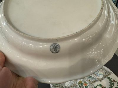 Rare service en porcelaine de KPM à décor famille verte de Canton, Chine et Allemagne, 19ème — photo 9