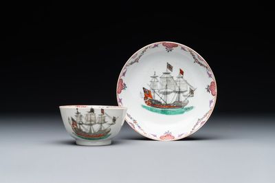 Rare tasse et soucoupe en porcelaine de Chine famille rose à décor 'navire marchand européen', Qianlong