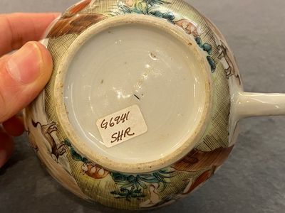 Rare théière couverte en porcelaine de Chine famille rose à décor d'Adam et Ève, Qianlong — photo 11