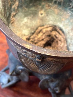 Récipient alimentaire rituel archaïque en bronze de style Zhou occidental, 'yan', Chine, Ming — photo 7