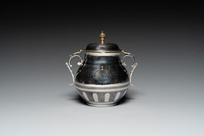 Récipient couvert ottoman en argent niello doré, la Turquie, période du sultan Abdulhamid II (1876-1909)