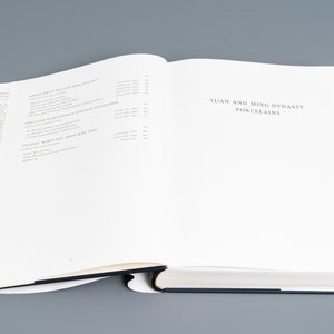 Regina Krahl, John Ayers: Chinese Ceramics in the Topkapi Saray Museum, Istanbul: A Complete Catalogue, 3 volumes — 照片 15