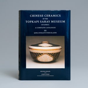 Regina Krahl, John Ayers: Chinese Ceramics in the Topkapi Saray Museum, Istanbul: A Complete Catalogue, 3 volumes — 照片 4