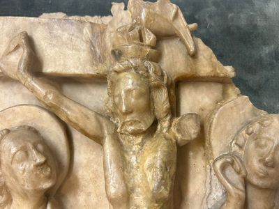 Relief en albâtre sculpté représentant 'La crucifixion', Nottingham, Angleterre, 15ème — photo 4