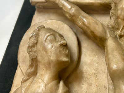 Relief en albâtre sculpté représentant 'La crucifixion', Nottingham, Angleterre, 15ème — photo 8