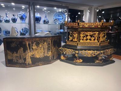 Retable ou 'chanab' en laque et dorée pour le marché du Détroit ou de Peranakan, Chine, 19/20ème — photo 8