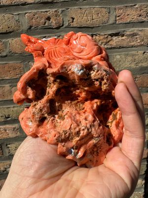 Sculpture de Bouddha rieur en corail rouge sur socle en bois, Chine, 19/20ème — photo 8