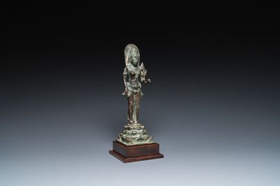 Sculpture de la déesse Dewi Tara en bronze, Royaume de Majapahit, Java, Indonésie, probablement 14ème