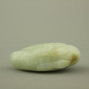 Sculpture d'un  canard en jade céladon, 19e-20e — photo 8