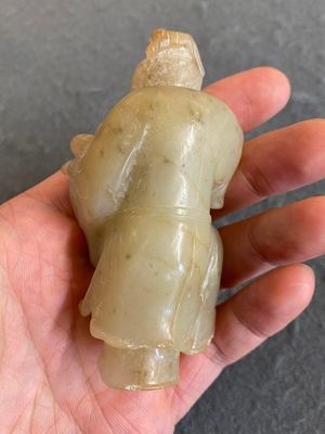 Sculpture d'un garçon en jade, Chine, 18/19ème — photo 3