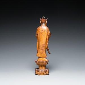 Sculpture d'un moine en bois laqué et doré, Chine, Qing — photo 4