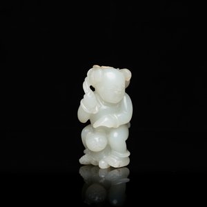 Sculpture en jade céladon d'un garçon avec un chat, Chine, Qing — photo 1