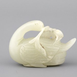 Sculptuur van een eend in celadon jade, 19e-20e eeuw — foto 1