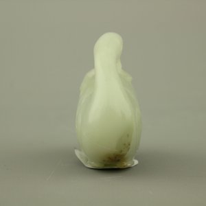Sculptuur van een eend in celadon jade, 19e-20e eeuw — foto 4
