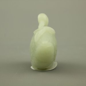 Sculptuur van een eend in celadon jade, 19e-20e eeuw — foto 6