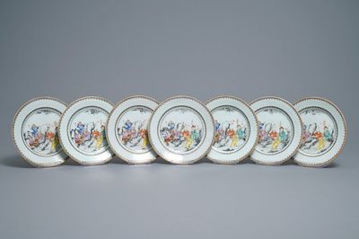 Sept assiettes en porcelaine de Chine famille rose à décor de Luohan avec un tigre, Qianlong