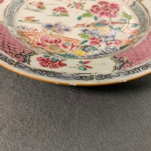 Sept assiettes en porcelaine de Chine famille rose et rouge de fer, Yongzheng/Qianlong — photo 23