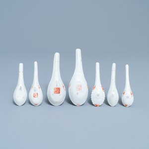 Sept cuillères en porcelaine de Chine famille rose pour le marché Straits ou Peranakan, 19ème — photo 2